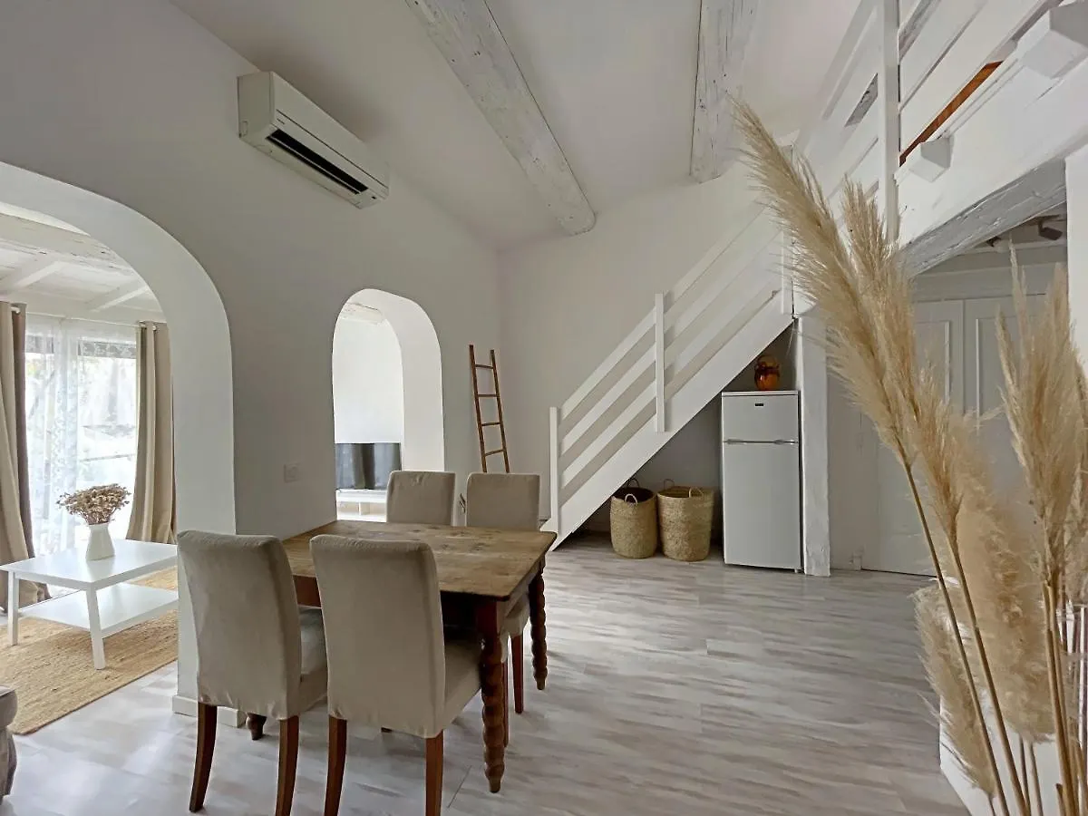 Maison Cosy Avec Piscine, Proche Saintes-Maries-De-La-Mer, Pour 4 Pers., Avec Patio Et Parking Prive - Fr-1-475-102 Villa France